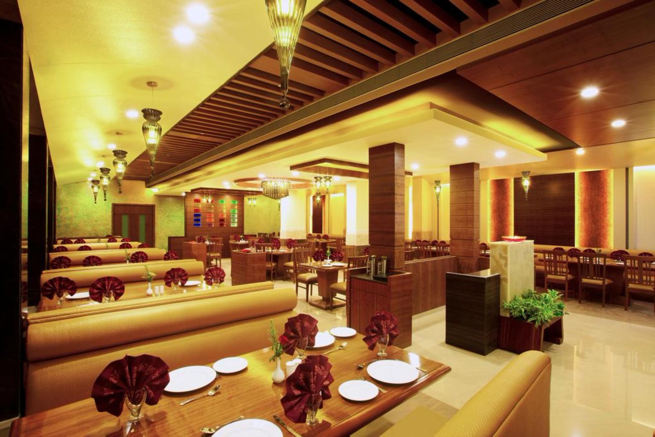 Club Emerald Mumbai Exterior photo